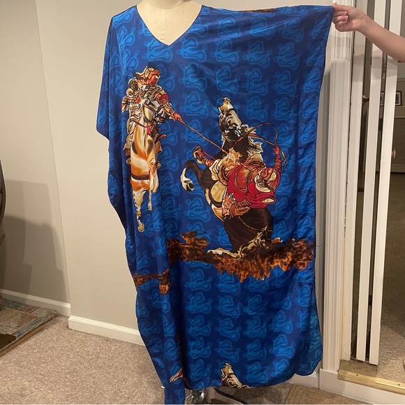 Glamour royal blue asian warrior print caftan OSFM - Picture 3 of 5